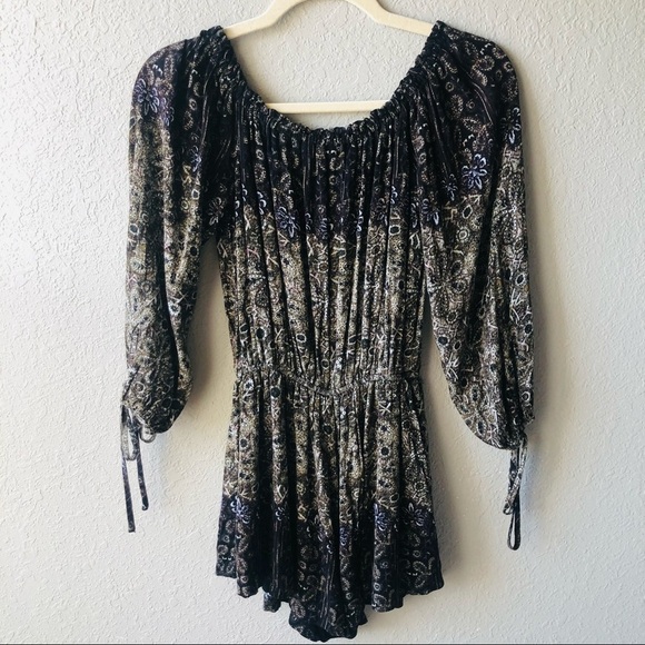 Free People Size Small So Divine Romper Floral Abstract Print Off Shoulder Boho - Picture 8 of 10